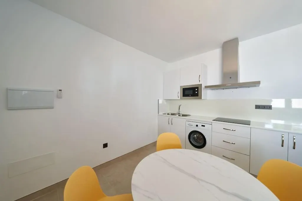 Eryan II Apartment San Jose