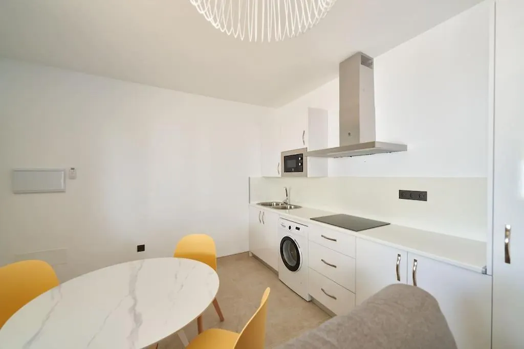 Eryan II Apartment San Jose